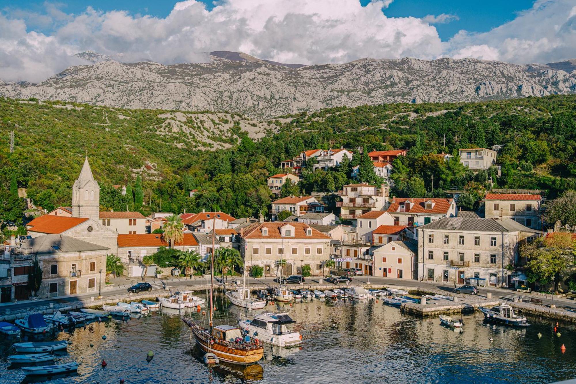 Kul In Ablana Hotel Jablanac Bagian luar foto
